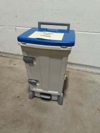 Waste bin Qubb 90 liter waste container pedal waste bins waste bin